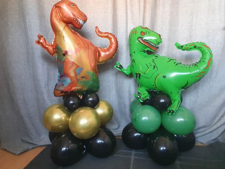 image for Bundle joblot 50 foil balloon shapes business closing gateshead destash