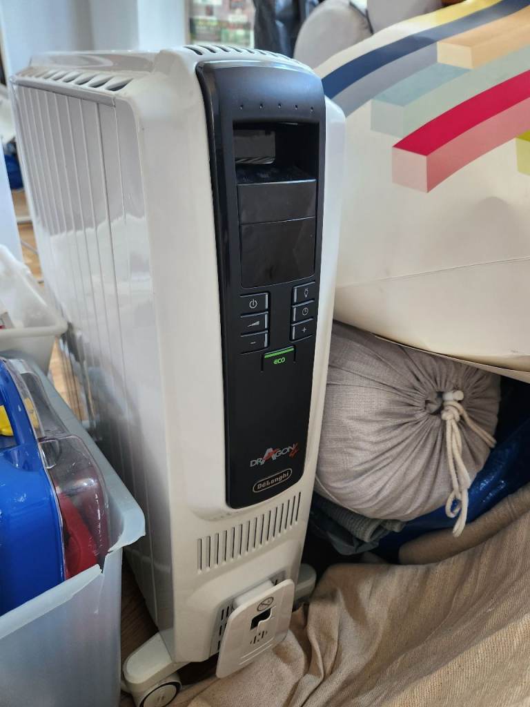 De'Longhi Dragon 4 Oil Filled Radiator – Good Condition