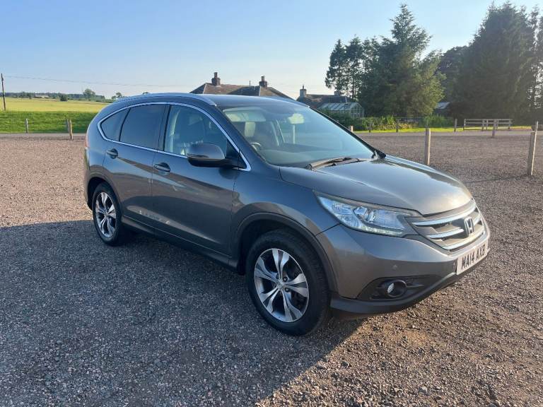 Honda CRV ( CR-V ) EX top spec model, 2.2 cdti six speed manual 4x4 2014 just serviced 12 mth MOT