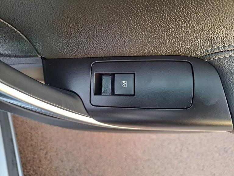 2014 Vauxhall Insignia 2.0 CDTi ecoFLEX Tech Line Sports Tourer Euro 5 (s/s) 5dr ESTATE Diesel Ma...