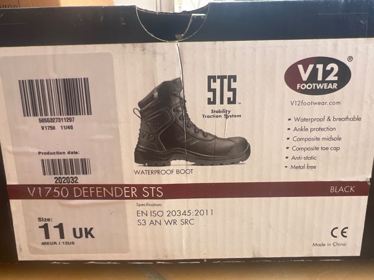 V12 Footwear V1750 Defender STS Work Boots – Size 11 UK, NEW