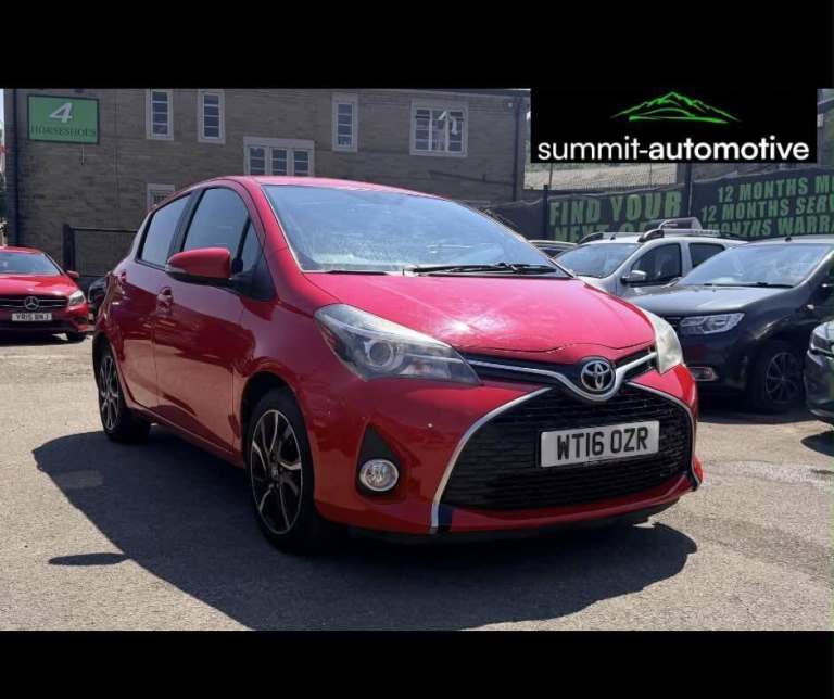 2016 Toyota Yaris 1.33 Dual VVT-i Design Euro 6 5dr Hatchback Petrol Manual