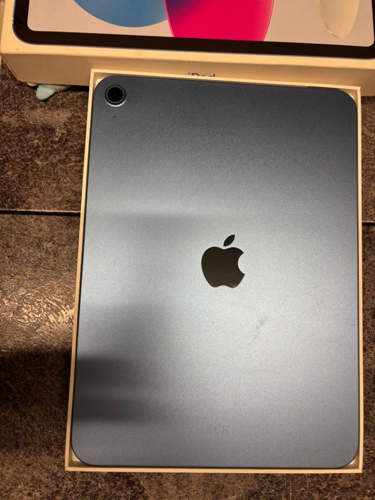 Apple iPad A16 2025 (125GB) 