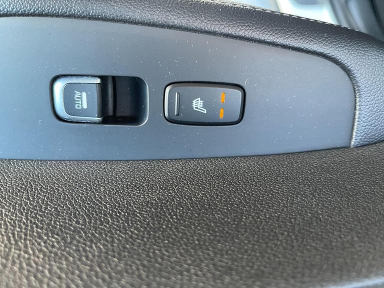 2016 Kia Sorento 2.2 CRDi KX-4 Auto AWD Euro 6 5dr ESTATE Diesel Automatic