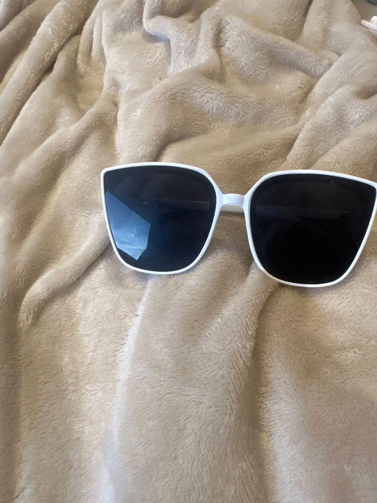 Stylish White Frame Sunglasses – Good Condition
