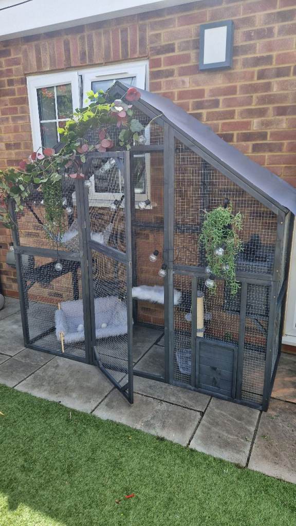 Outdoor Cat Enclosure, Wooden Catio with Bridges & Wall-Pet Doors 186x70x188cm