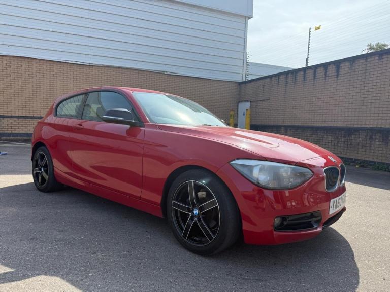 BMW 1 SERIES 2.0 116d Sport 3 door 2014