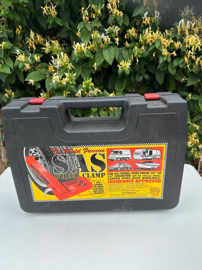 SAS Wheel Clamp in Carry Case – Good Condition