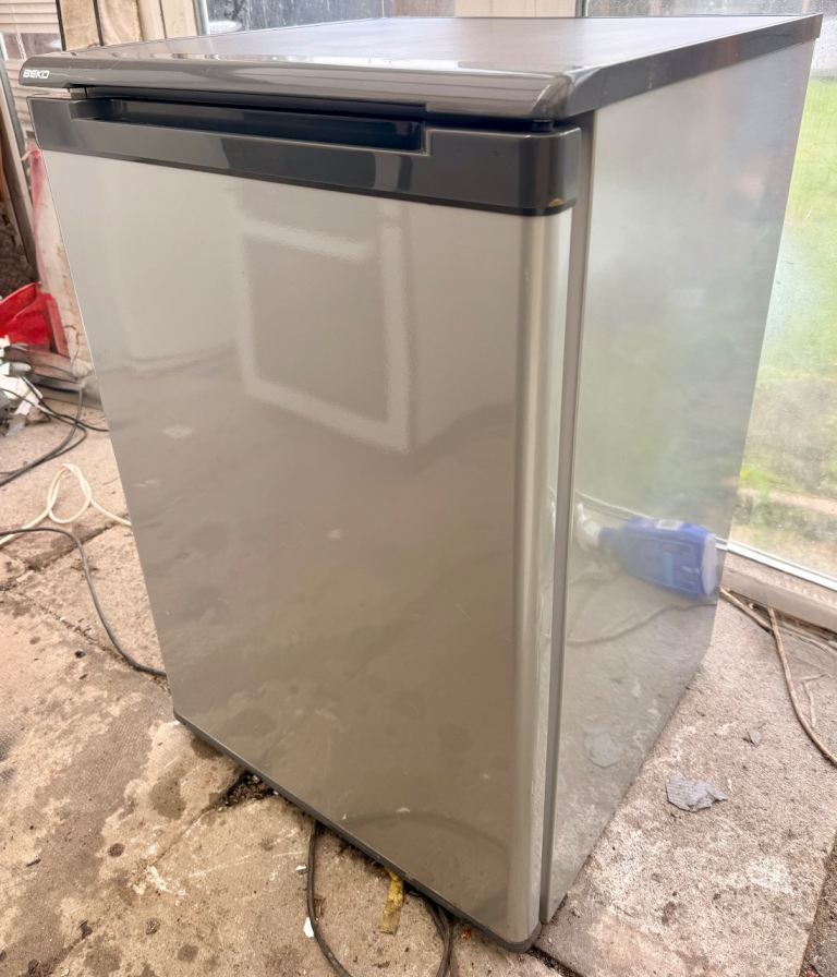 BEKO undercounted fridge 
