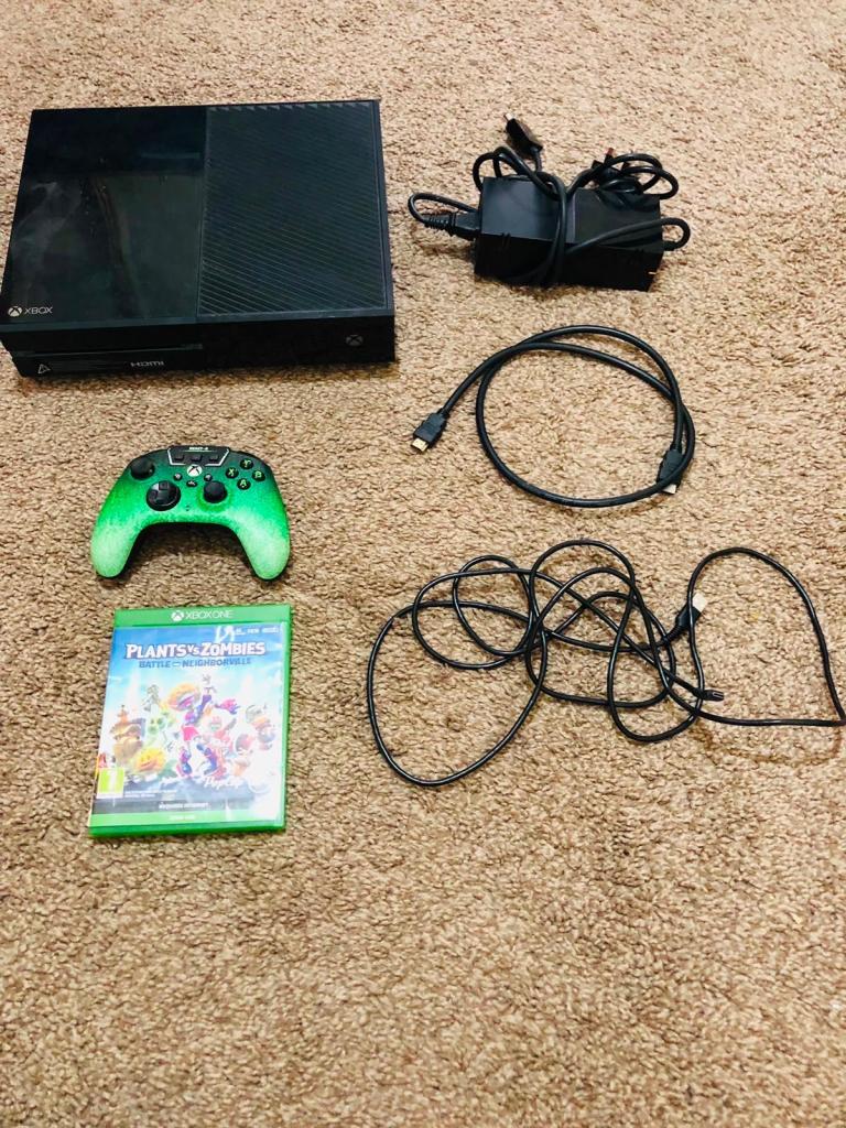 Xbox one  Xbox one bundle with wir