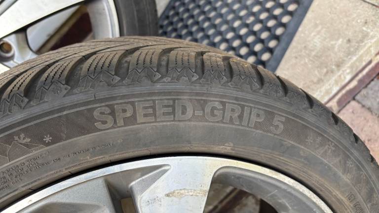 4 x Peugeot 308 Alloy Wheels 225/45/R17 with Semperit Speed-Grip 5 Tyres  