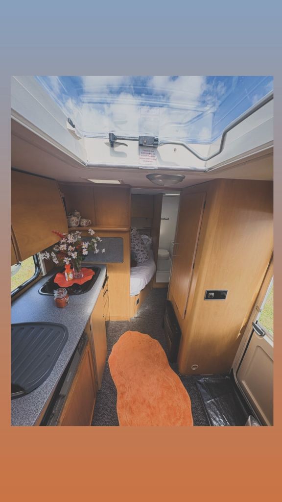Bailey ranger 2010 5 berth motermover fixed bed 