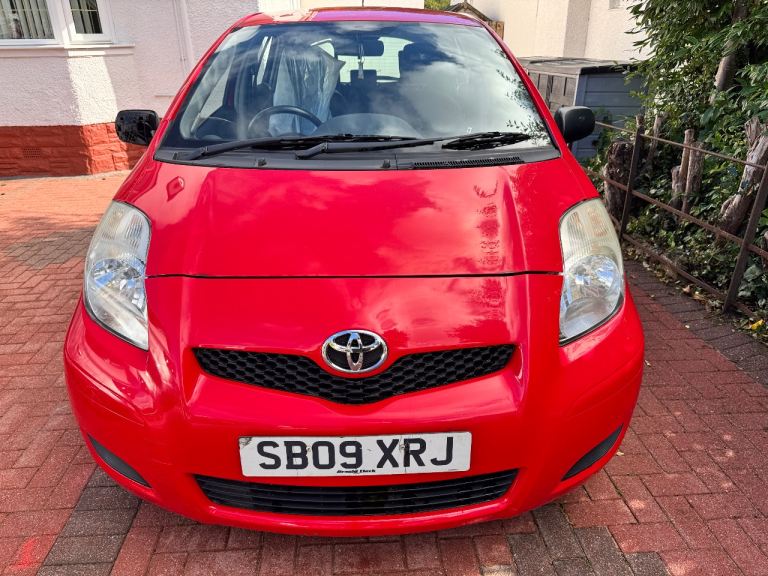 Low mileage Toyota, YARIS, Hatchback, 2009, Manual, 998 (cc), 5 doors