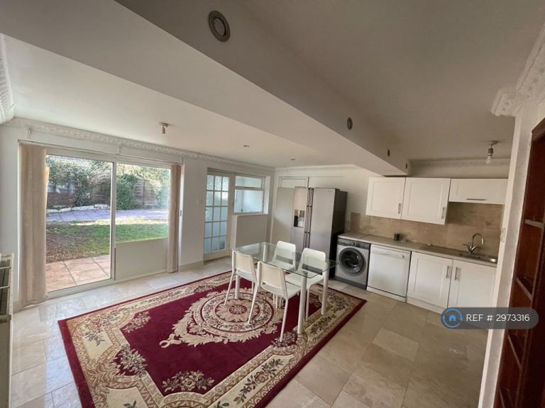 1 bedroom in Cardiff, Cardiff, CF23 (#2973316)