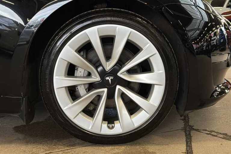 2021 Tesla Model 3 Long Range AWD 4dr Auto SALOON ELECTRIC Automatic