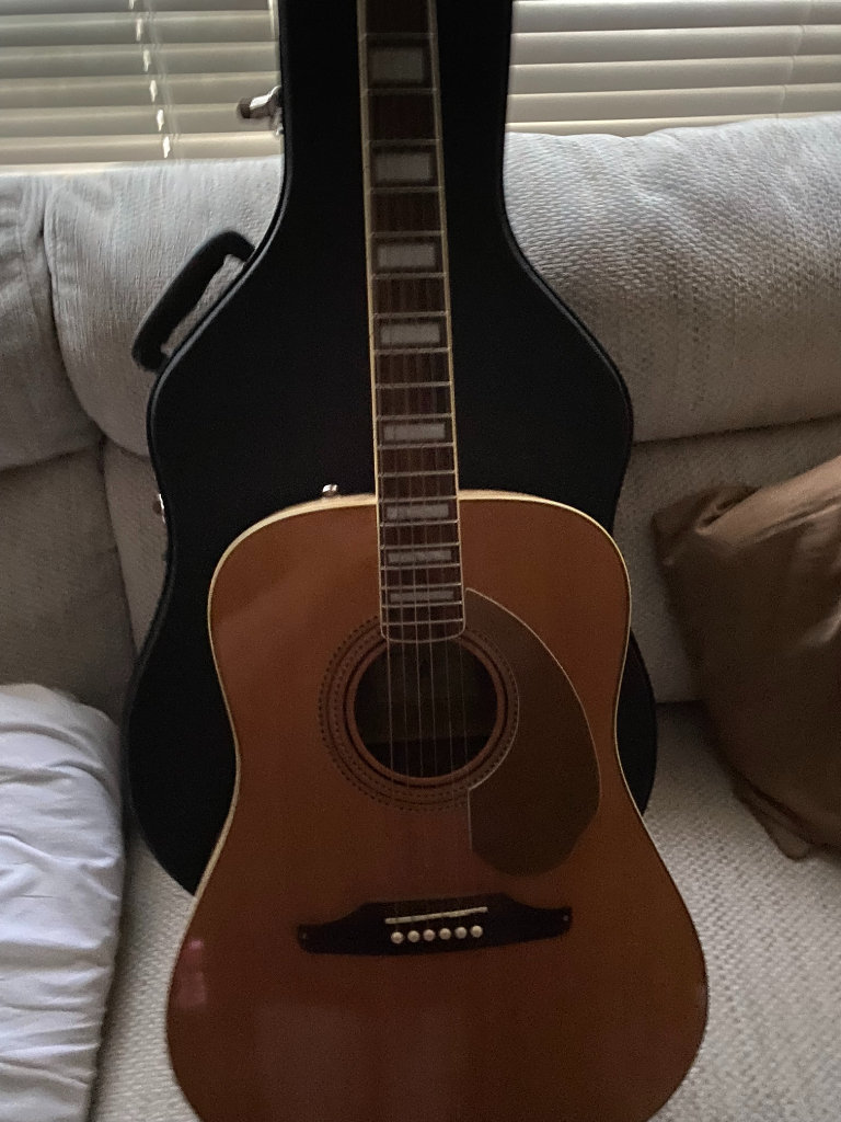 Collectors Edition Elvis Presley Fender Kingman Acoustic Guitar with Fender gig bag