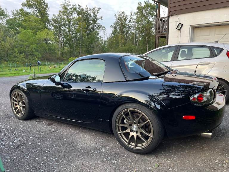 MAZDA MX-5 NC HARDTOP WITH FITTING KIT☆MX5 MK3☆