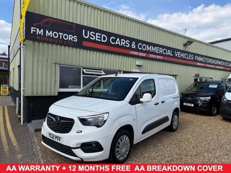 2021 21 VAUXHALL COMBO 1.5 TURBO D 2300 SPORTIVE PANEL VAN 4DR DIESEL MANUAL L1