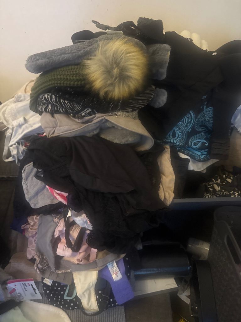 Bundle size 14/16 ladies clothes 