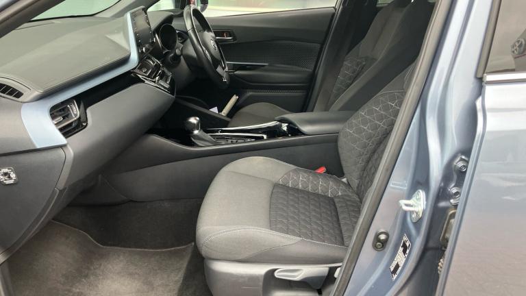 2021 Toyota C-HR 1.8 Hybrid Design 5dr CVT Hybrid Hatchback Hatchback Hybrid Automatic