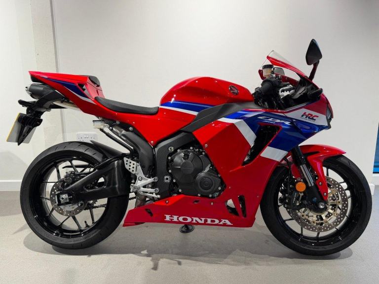 2024 HONDA CBR600RR, '24 Plate with 1565 miles