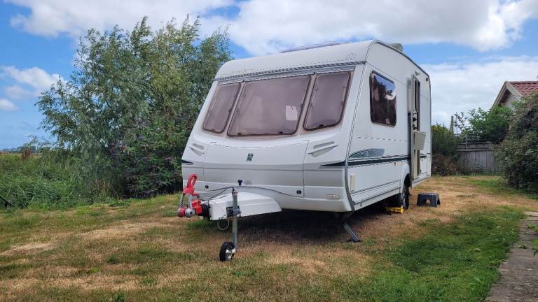 Abbey Aventura 2 Berth Touring Caravan With Motor Mover & Extras