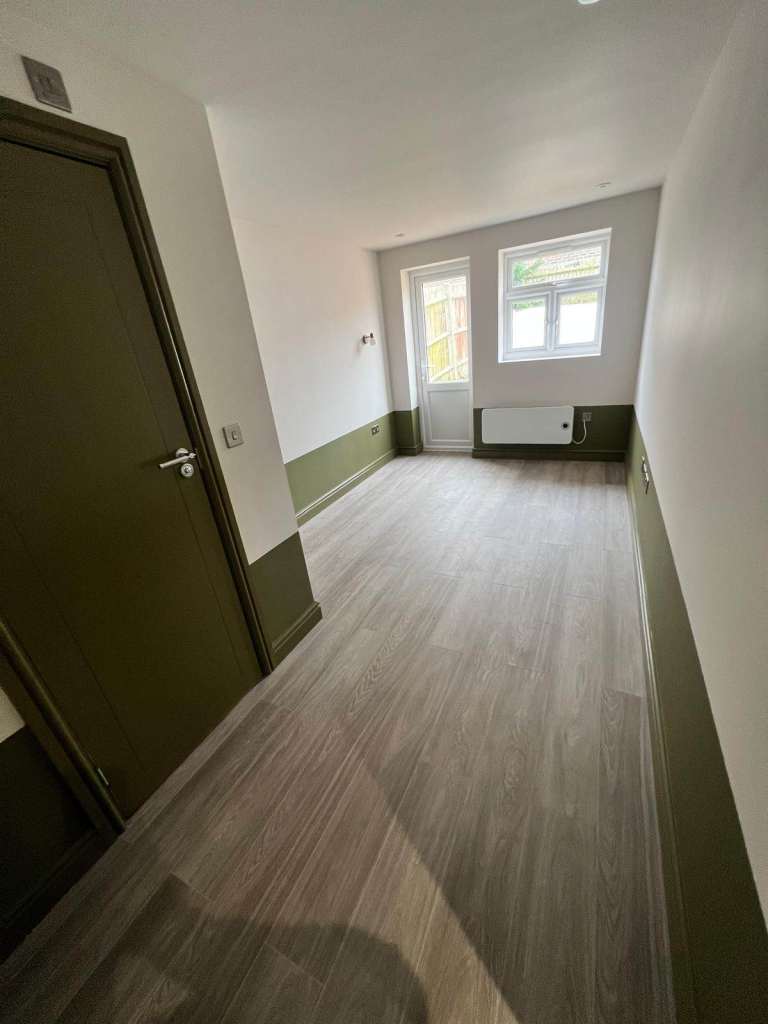 Renovated En Suite Room - Hemel Hamstead