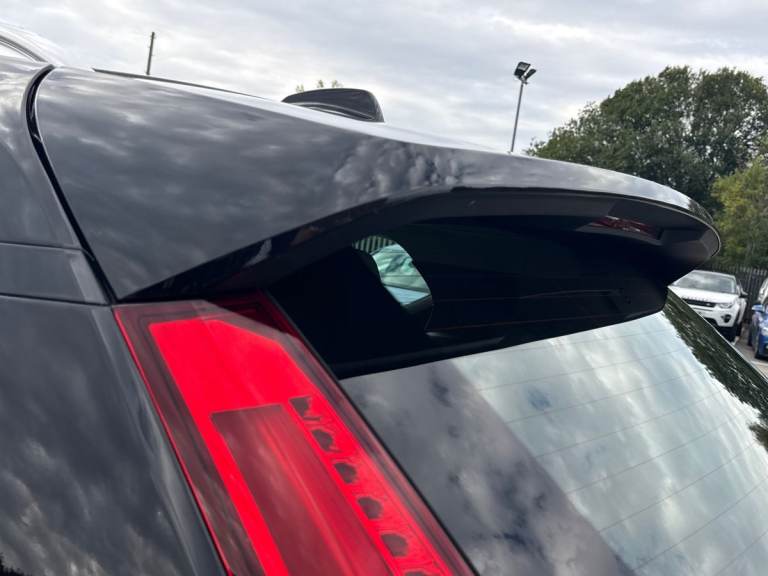 2022 Volvo XC40 2.0 B4P Inscription 5dr AWD Auto [7 speed] ESTATE PETROL Automatic