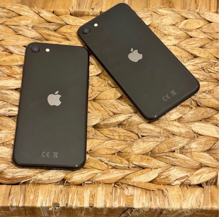 Apple iPhone SE 2nd Generation 64GB Unlocked