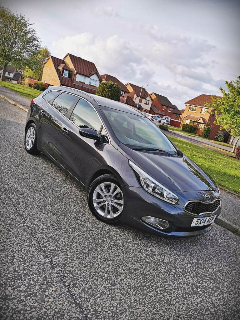 2014 KIA CEED CRDI...£35 TAX...60 MPG...1.6 DIESEL...138 BHP...6 SPEED...2 OWNERS...TOP RANGE...VGC