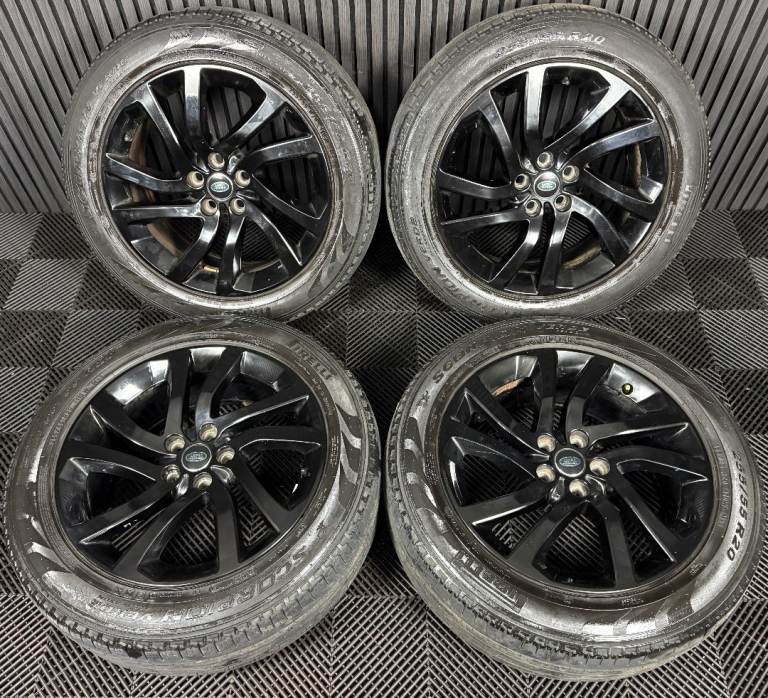 20" GENUINE LAND ROVER DISCOVERY 5 BLACK RANGE WHEELS TYRES ALLOYS