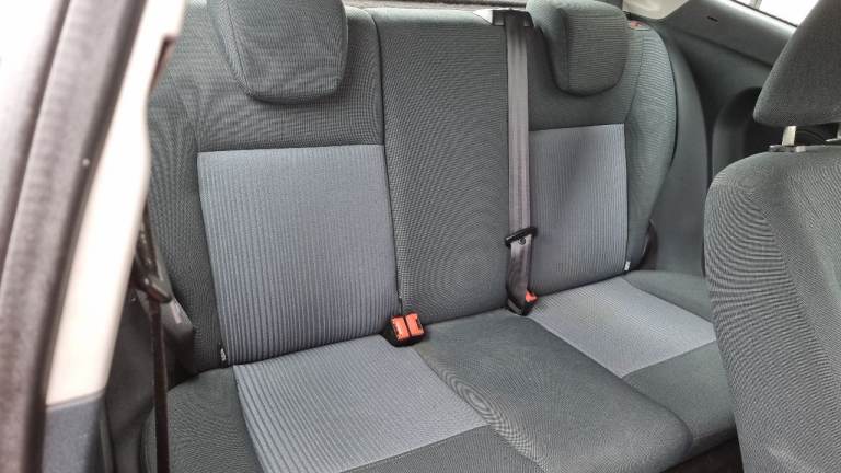 Cheap Ford Fiesta 1.2 Full Service History Low Insurance Petrol Corsa Clio Bmw A3 Focus 107 C1