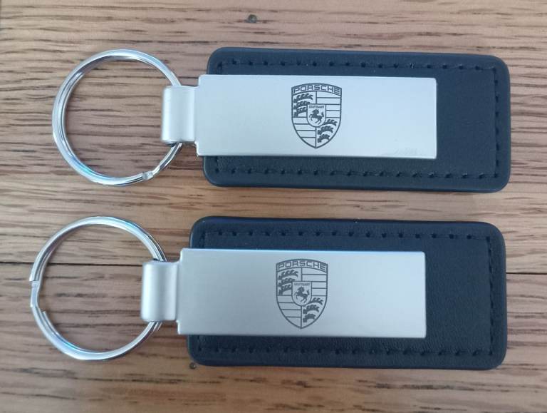 2 Porsche Keyrings 
