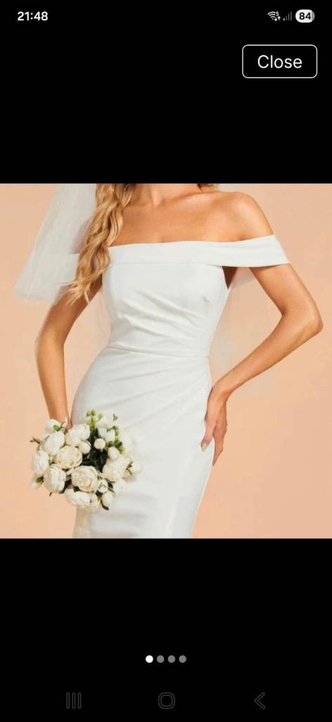 Wedding/evening dress