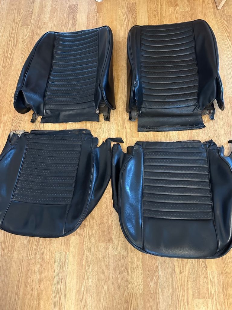 Triumph TR6 Seat Covers 