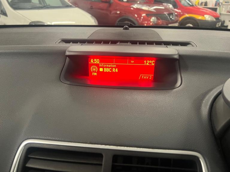 2011 Vauxhall Meriva 1.7 CDTi SE Auto Euro 5 5dr MPV Diesel Automatic