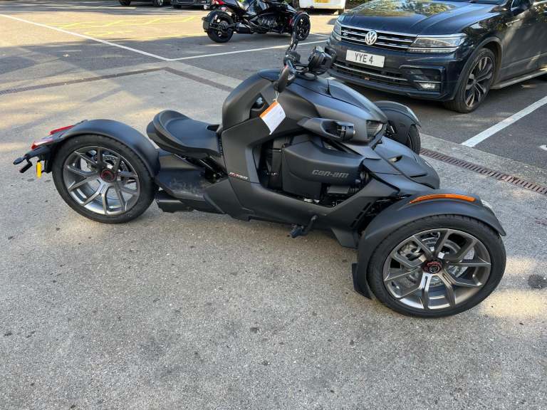 NEW 2025 Model Year Can-Am Ryker trike 900 automatic spyder trike