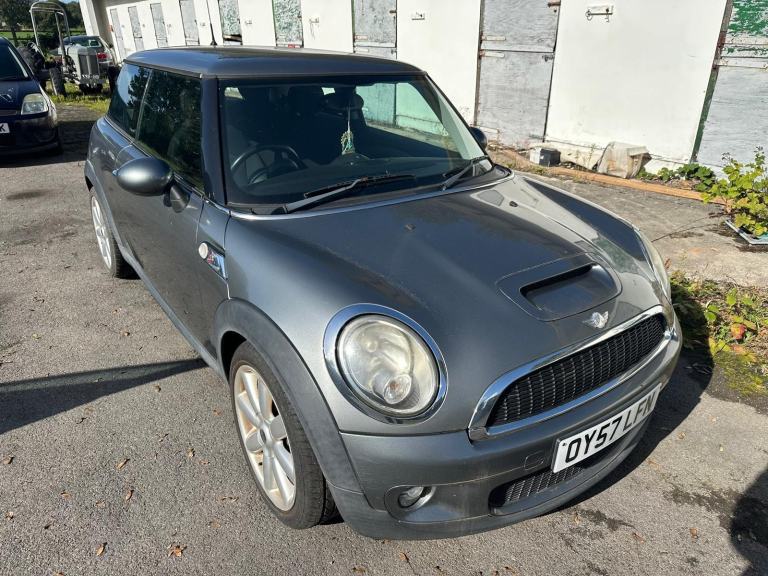 07 57 Mini Cooper S — spares or repair — £995