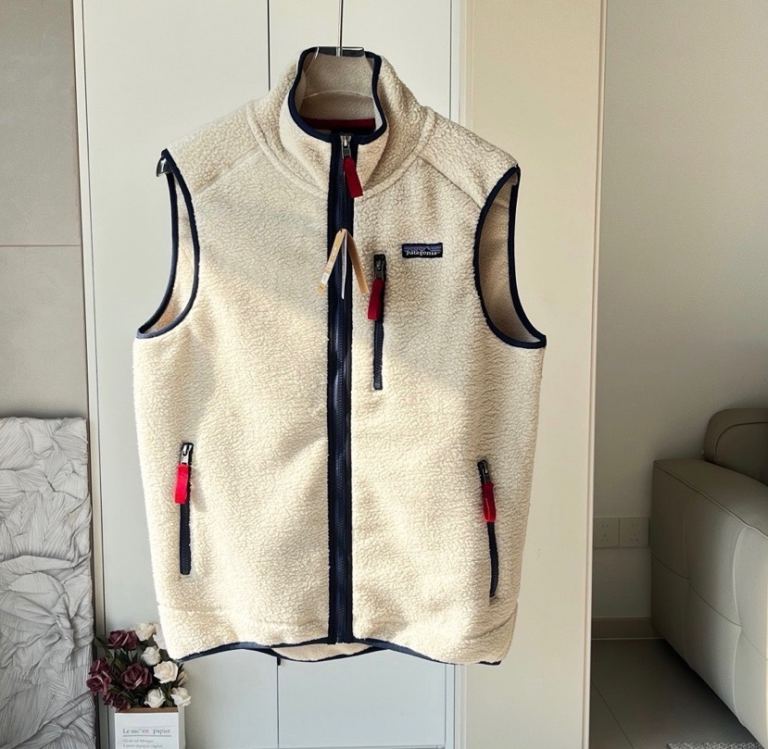 Patagonia sizes S, M, L