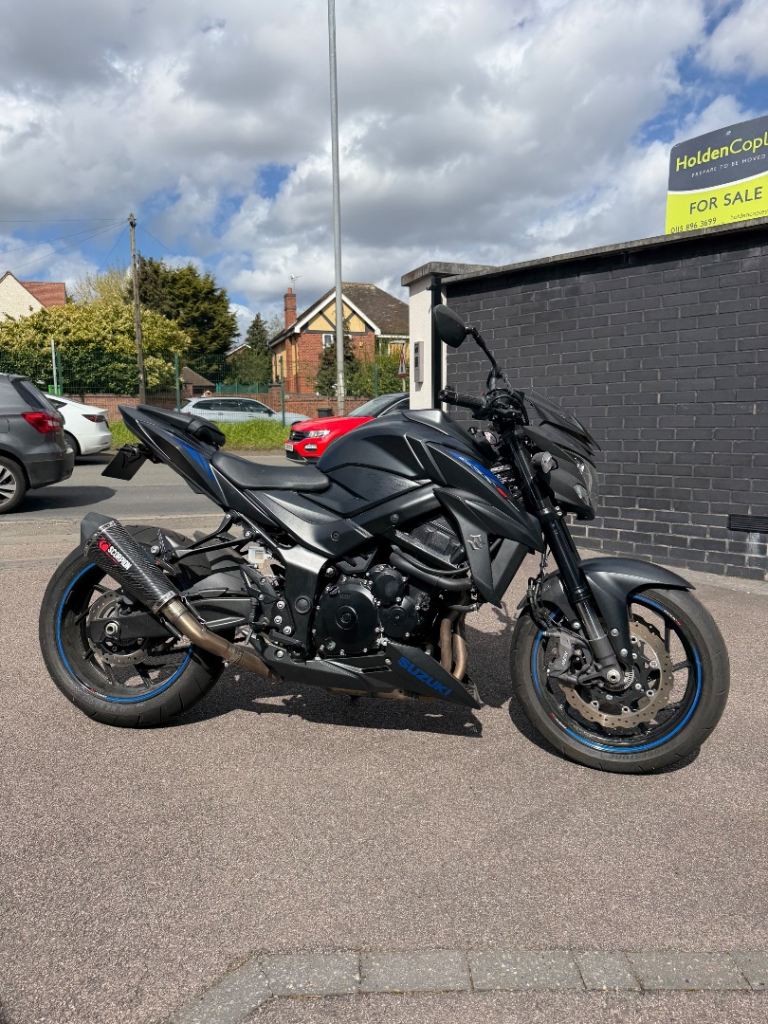 Suzuki GSX-S750 – Low Miles, Mint, Scorpion Exhaust