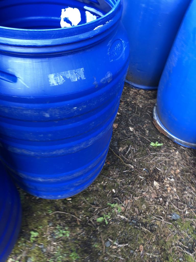 Plastic barrels 