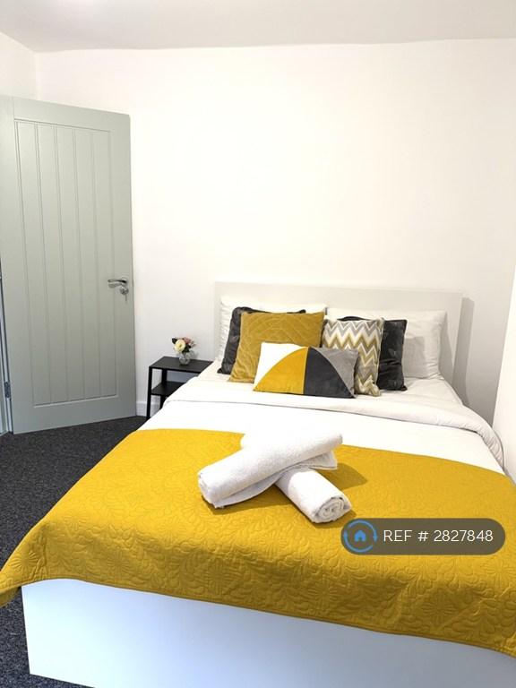 1 bedroom in High Street, Rochester, ME1 (#2827848)