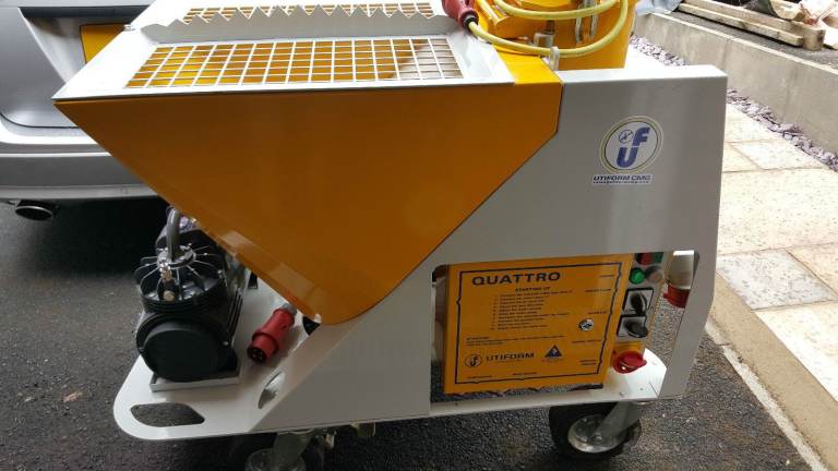 Utiform Quattro Plastering Screed