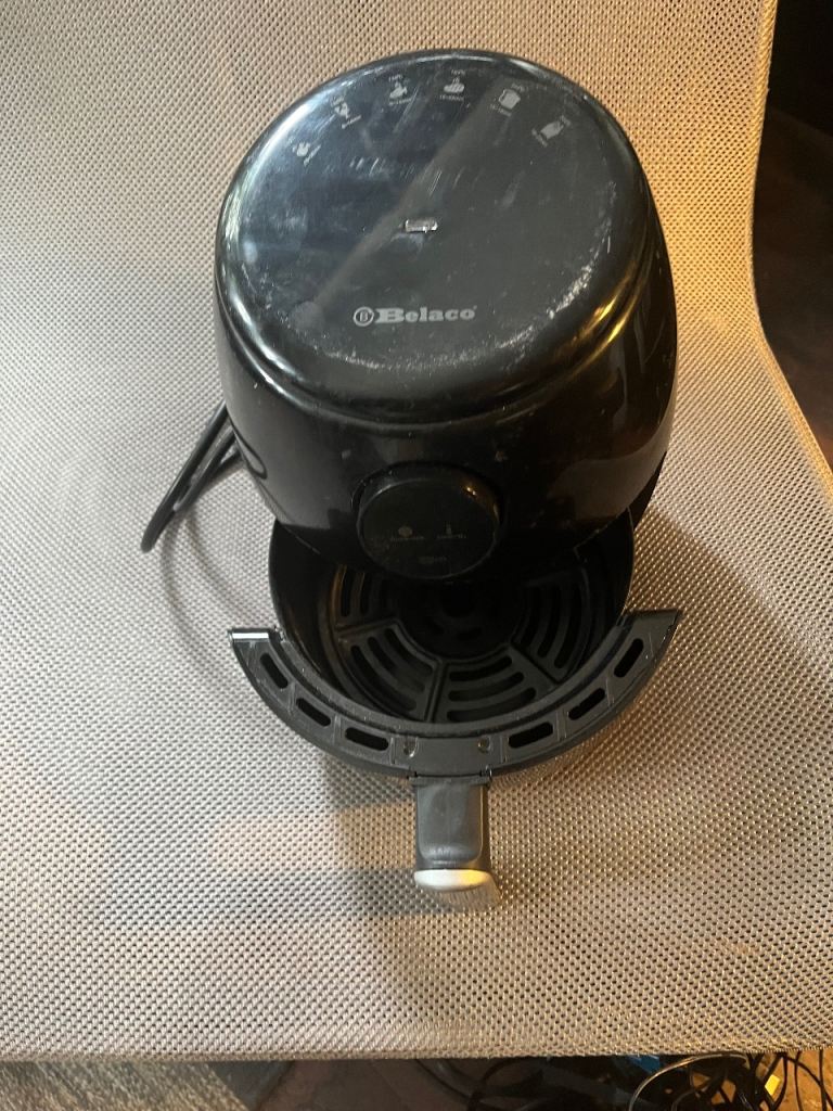Belaco Air Fryer - Black, Good Condition with Manual