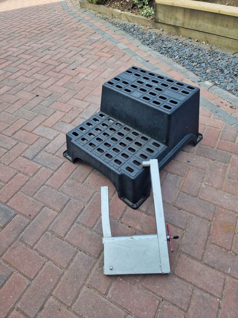 Caravan Double Step