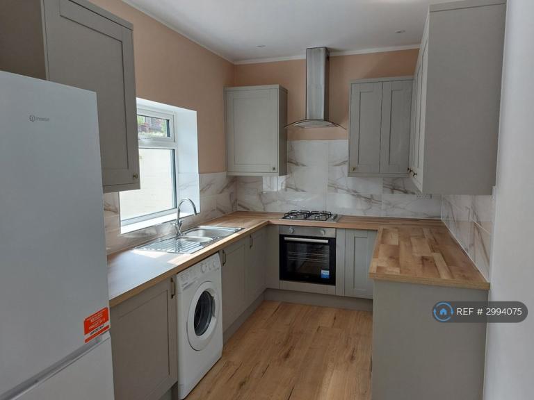 3 bedroom house in Burn Terrace, Houghton Le Spring, DH4 (3 bed) (#2994075)