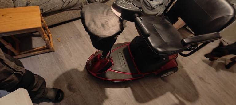 Revo mobility scooter 