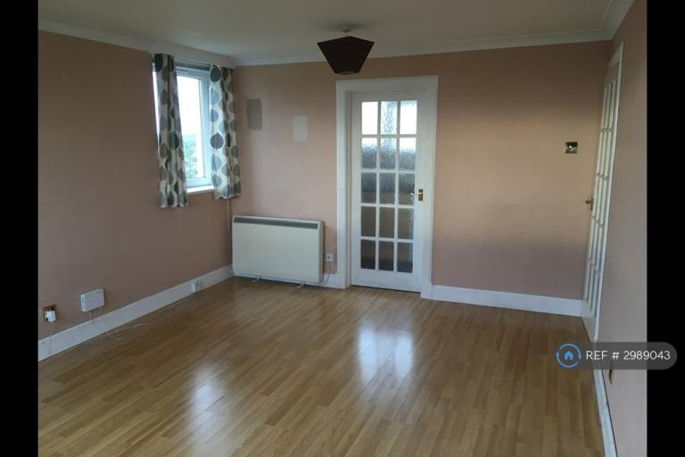 2 bedroom flat in Trinidad Way, East Kilbride, Glasgow, G75 (2 bed) (#2989043)