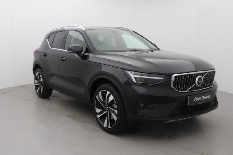 VOLVO XC40 2.0 B3P Ultra Dark 5dr Auto