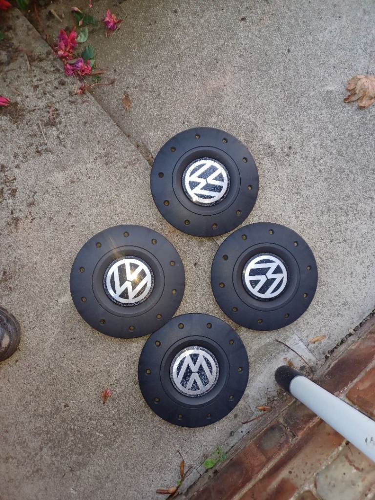 215 60 17  all season Goodyears on VW T5 Steel rims.